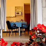 Apartman For Four Persons With Sea View In Near The *