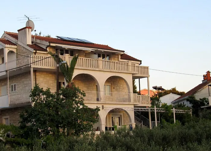 For Four Persons With Sea View In Near The