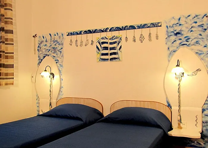 For Four Persons With Sea View In Near The 公寓